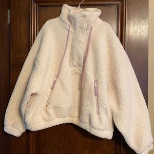 Cozy sherpa/teddy like pullover